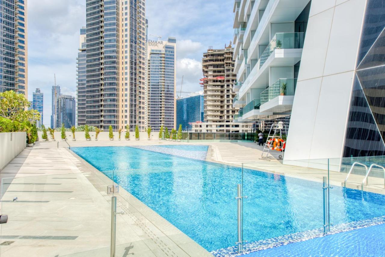 Maison Privee - Luxury, Spacious, Modern Near Burj Khalifa And Dubai Canal المظهر الخارجي الصورة