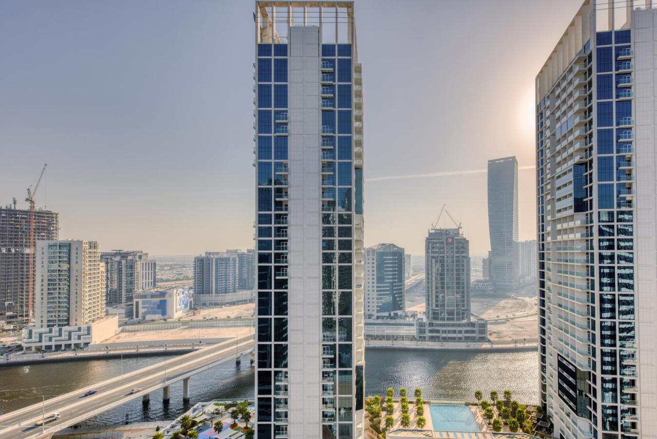 Maison Privee - Luxury, Spacious, Modern Near Burj Khalifa And Dubai Canal المظهر الخارجي الصورة
