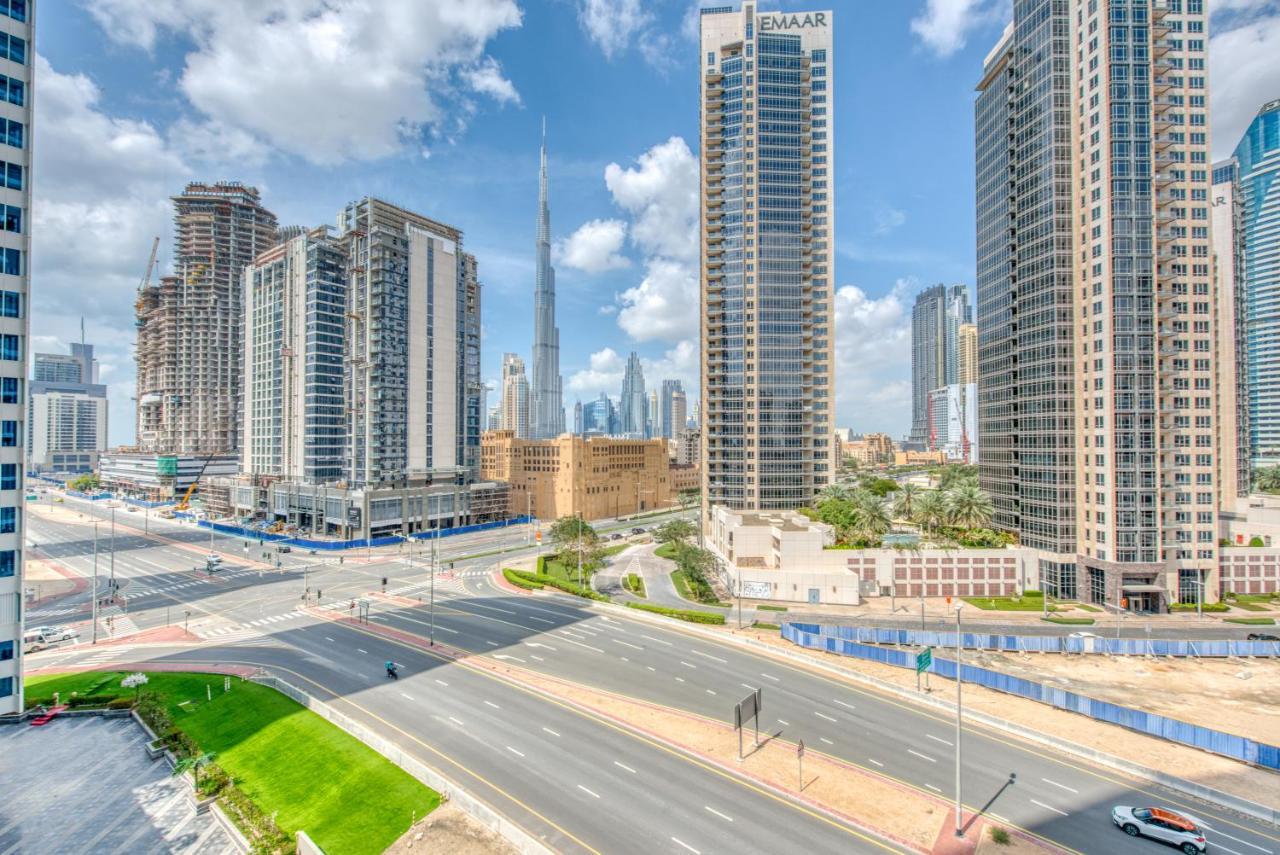 Maison Privee - Luxury, Spacious, Modern Near Burj Khalifa And Dubai Canal المظهر الخارجي الصورة