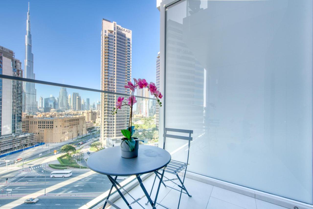Maison Privee - Luxury, Spacious, Modern Near Burj Khalifa And Dubai Canal المظهر الخارجي الصورة